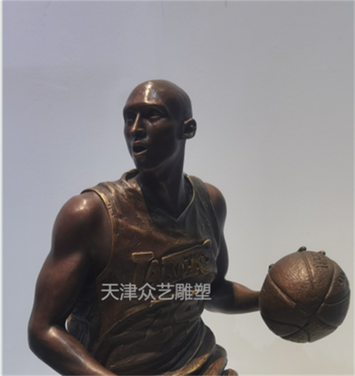 篮球明星-科比雕像